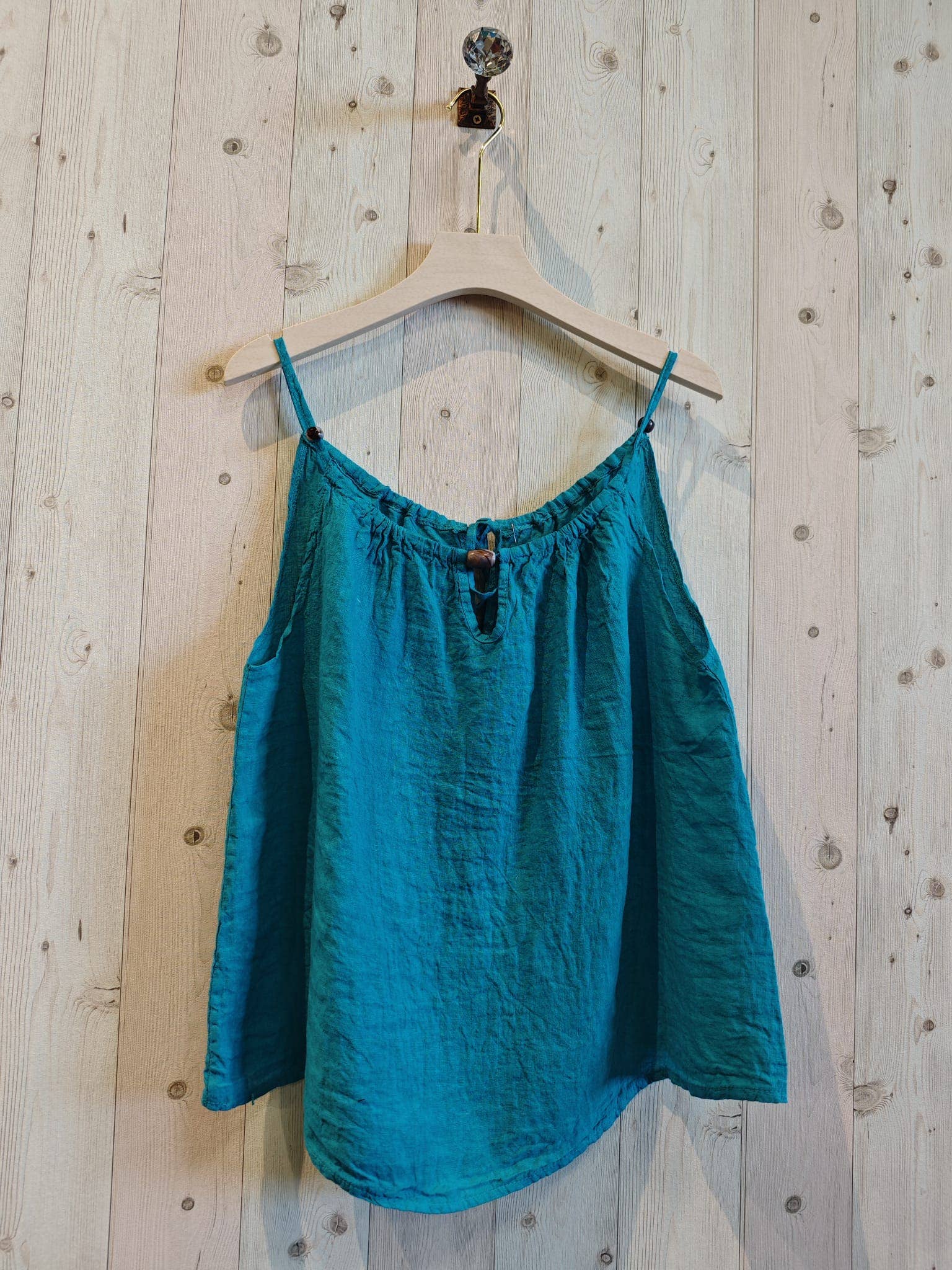 Ref-18039 STRAP TOP 100% LINEN