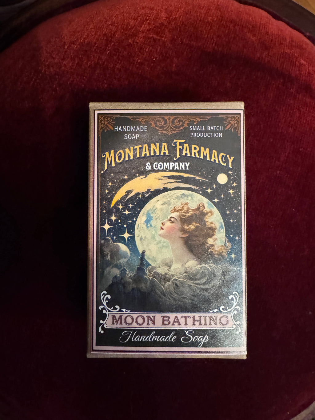 Marvelous night 4 a moon bath handmade soap cypress lavender